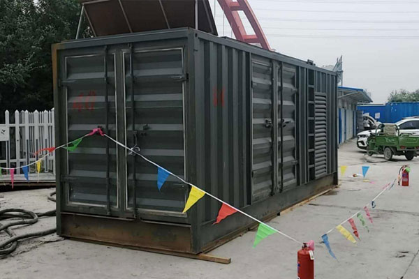 万全发电机租赁空气滤清器多久更换一次?