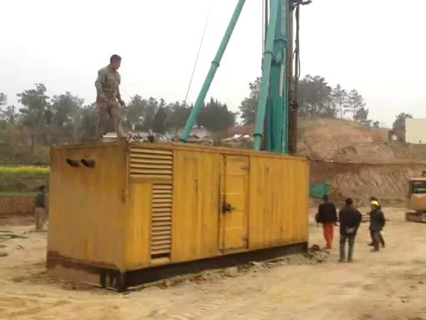 万全如何判断水冷式机油散热器密封件是否需要更换?